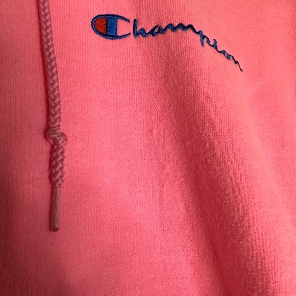 Champion X Urban Outfitters Hot Pink Hoodie HARD TO FIND Sz Small Cozy - Picture 3 of 6